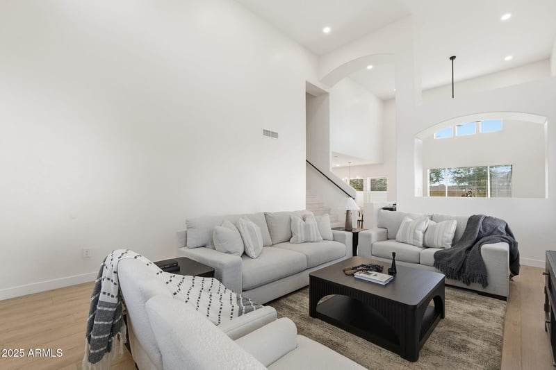 1910 Portland Ave, Gilbert, AZ 85295