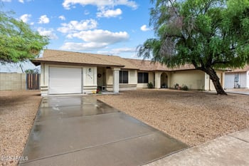 1910 Sandra Ter, Phoenix, AZ 85022