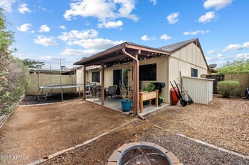 1910 Sandra Ter, Phoenix, AZ 85022