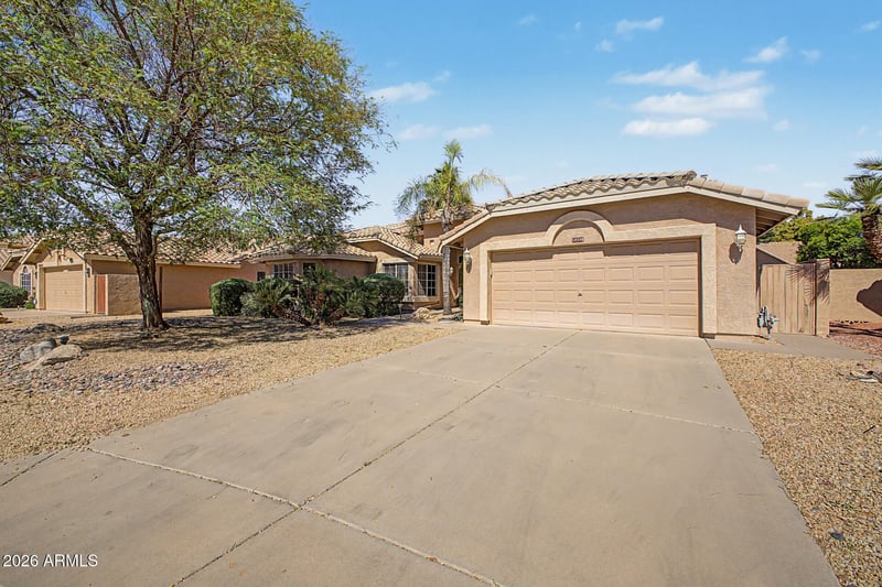 19105 90th Dr, Peoria, AZ 85382