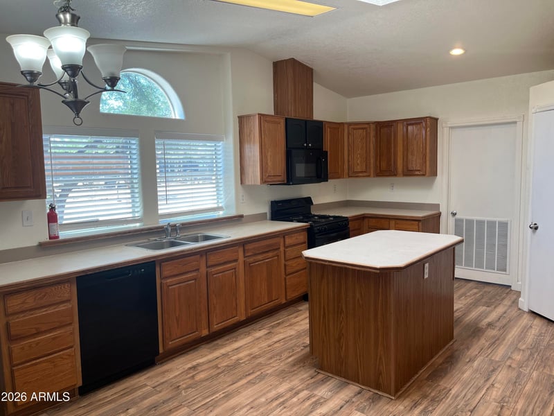 19107 Catalina Dr, Litchfield Park, AZ 85340