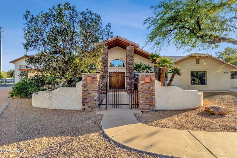 1911 E Bruce Ave, Gilbert, AZ 85234