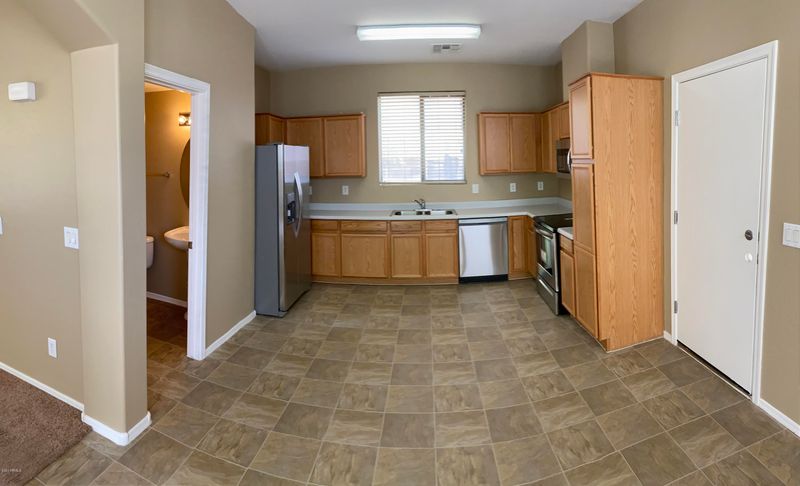1911 E Emily Ln, Gilbert, AZ 85295