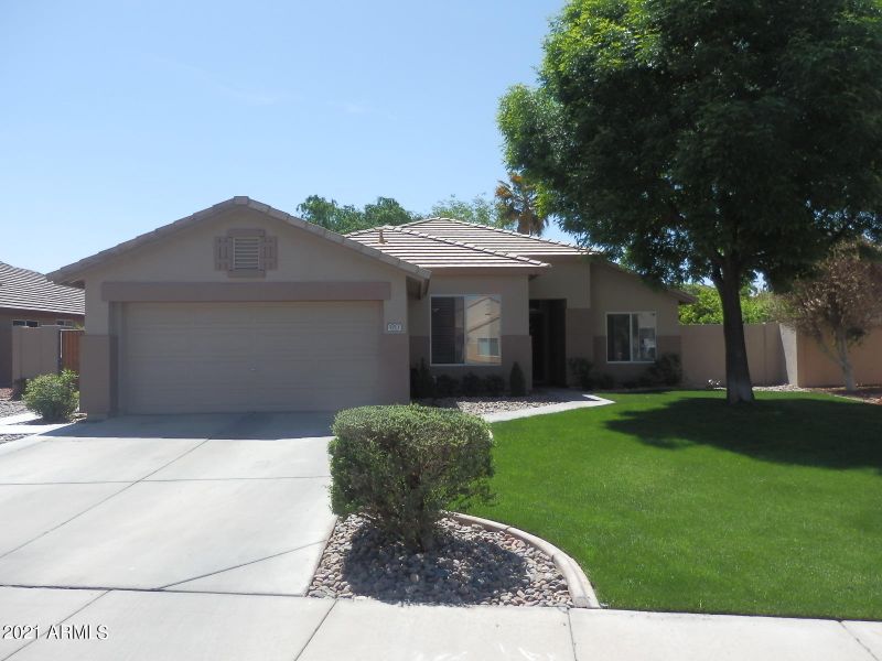 1911 E Ross Dr, Chandler, AZ 85225
