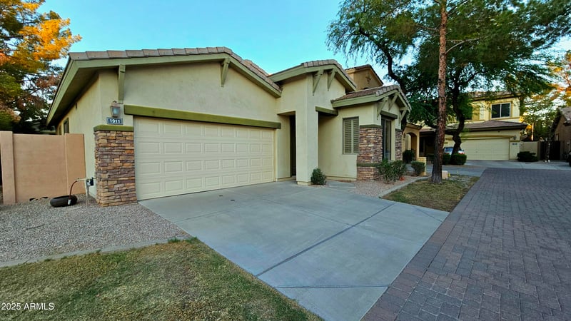 1911 Periwinkle Way, Chandler, AZ 85248