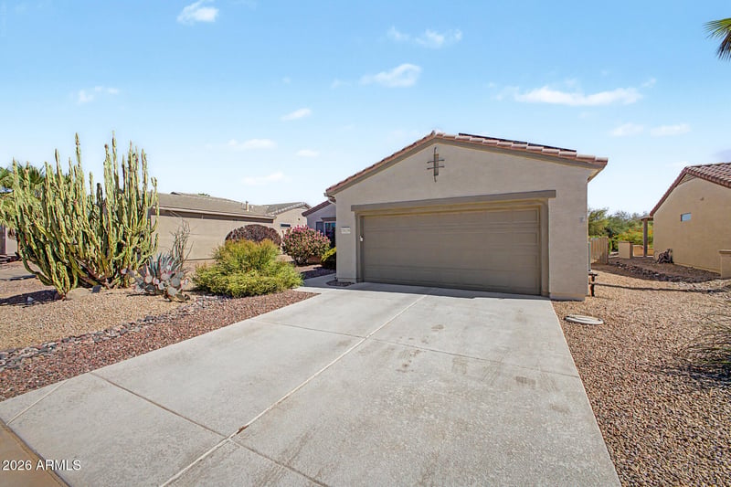 19119 N Casa Blanca Way, Surprise, AZ 85387