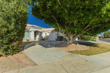1912 Schooner Ct, Gilbert, AZ 85234