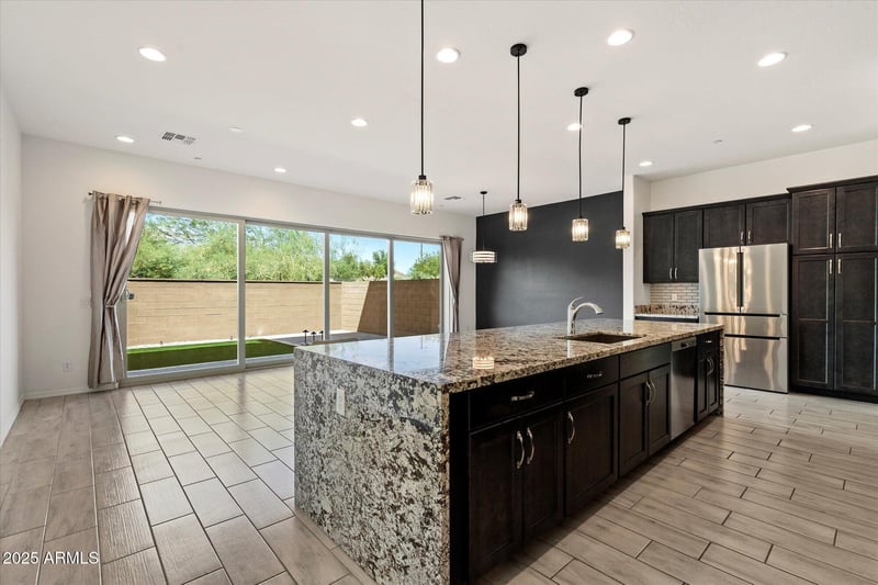 1912 Kinfield Trl, Phoenix, AZ 85085