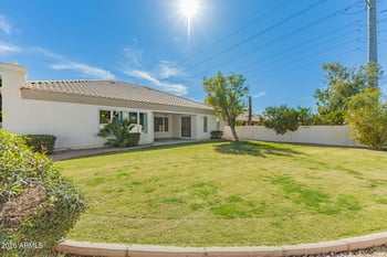 1912 Schooner Ct, Gilbert, AZ 85234