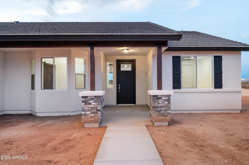 1912 Brooke Ln, San Tan Valley, AZ 85144