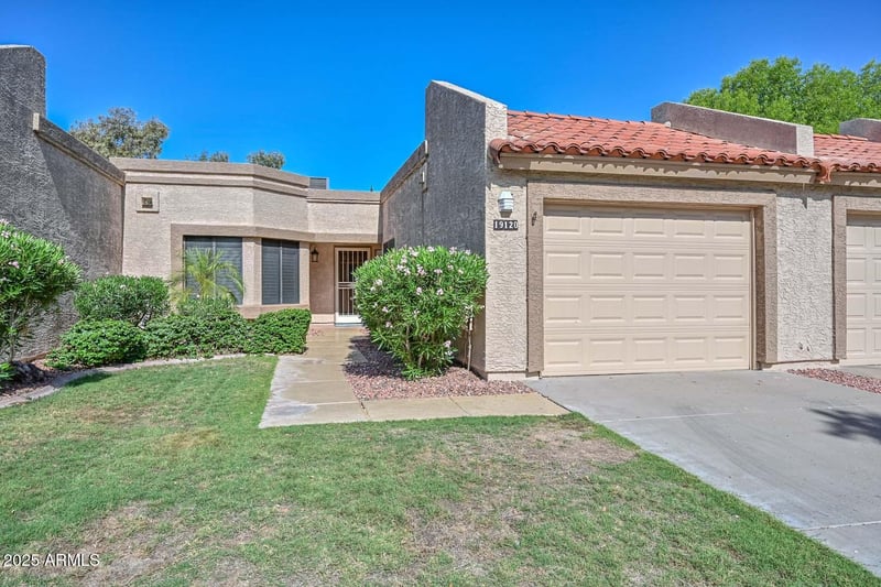 19120 98th Ln, Peoria, AZ 85382