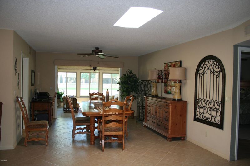 19121 N 98th Dr, Peoria, AZ 85382