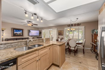 19122 98th Ln, Peoria, AZ 85382