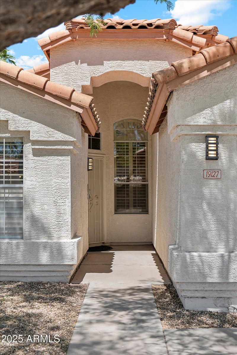 19127 79th Dr, Glendale, AZ 85308