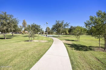 1913 E La Vieve Ln, Tempe, AZ 85284
