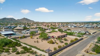 1913 Laurie Ln, San Tan Valley, AZ 85144