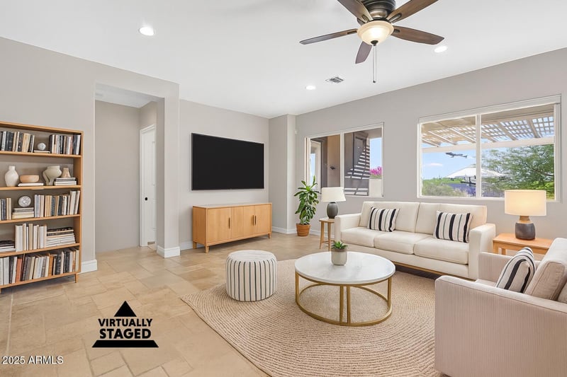 1913 Laurie Ln, San Tan Valley, AZ 85144