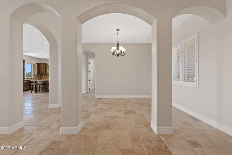 1913 Laurie Ln, San Tan Valley, AZ 85144