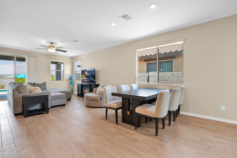 19134 Solano Dr, Litchfield Park, AZ 85340