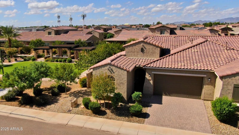 1914 140th Ave, Goodyear, AZ 85395