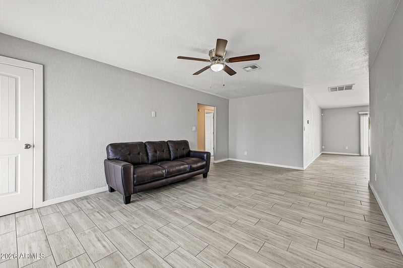 1914 E Auburn Dr, Tempe, AZ 85283