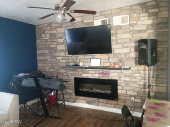 1914 Illini St, Phoenix, AZ 85040