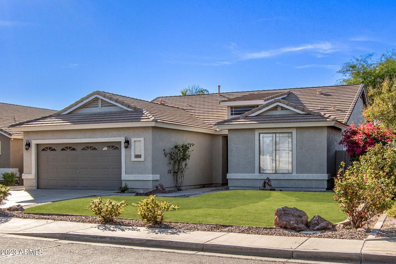 1914 S Longspur Ln, Gilbert, AZ 85295