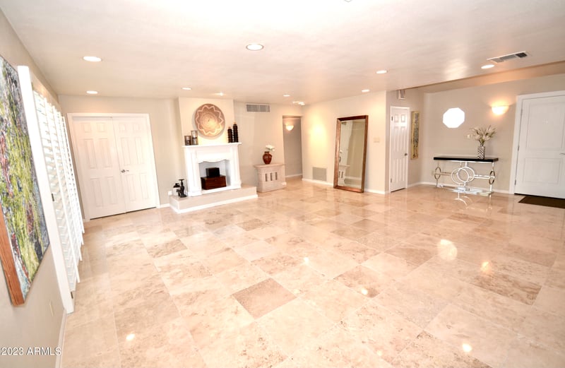 1914 W Wilshire Dr, Phoenix, AZ 85009