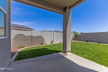 1915 241st Dr, Buckeye, AZ 85326