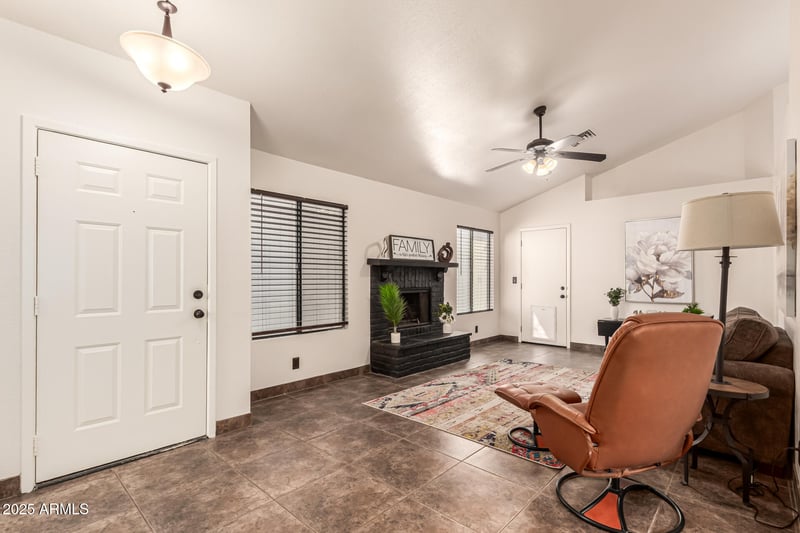 1915 39th St #93, Mesa, AZ 85206