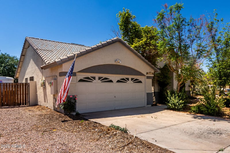 1915 Golden Ct, Chandler, AZ 85225