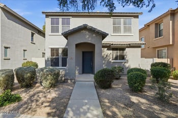 1915 Oxford Ln, Gilbert, AZ 85295