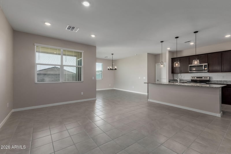 1915 241st Dr, Buckeye, AZ 85326