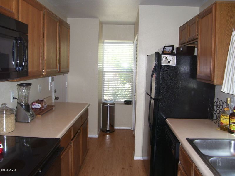 1915 S 39th St #80, Mesa, AZ 85206