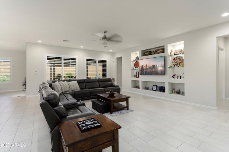 19157 269th Ave, Buckeye, AZ 85396