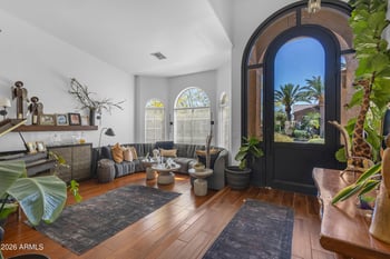 1916 Claire Dr, Phoenix, AZ 85022