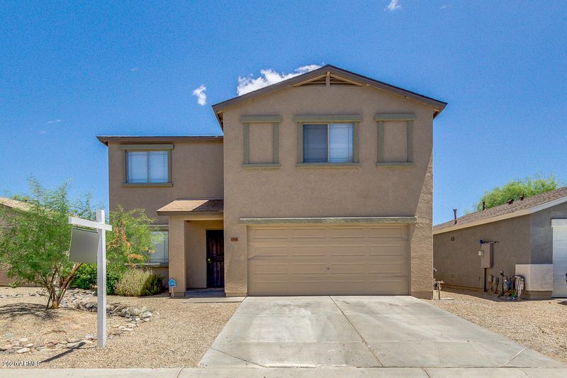 1916 E Desert Moon Trl, San Tan Valley, AZ 85143