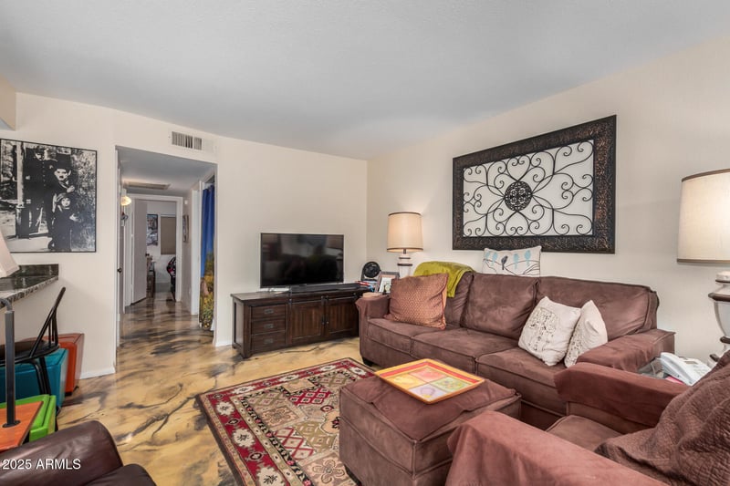 1916 Morningside Dr #108, Phoenix, AZ 85023