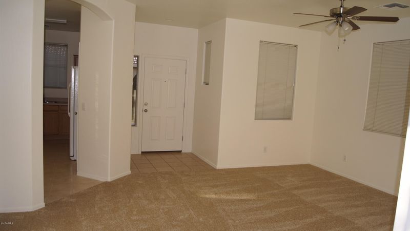 1917 E Emily Ln, Gilbert, AZ 85295