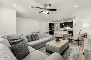 1917 Hampton Ln #104, Gilbert, AZ 85295