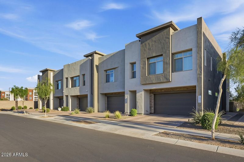 1917 W Trotter Trl, Phoenix, AZ 85085
