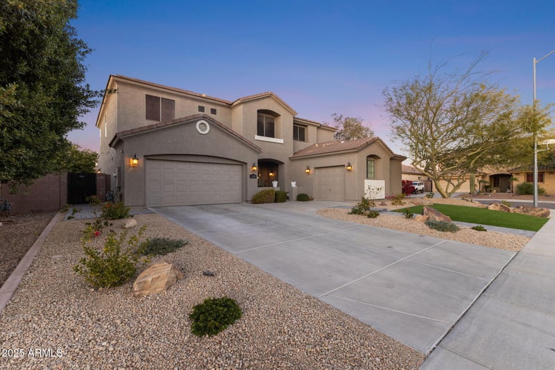 1918 Bonanza Ln, Phoenix, AZ 85085