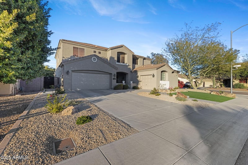 1918 Bonanza Ln, Phoenix, AZ 85085