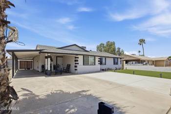 1918 42nd Ave, Phoenix, AZ 85009