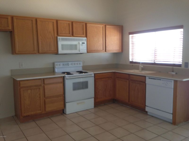 1918 S Idaho Rd, Apache Junction, AZ 85119