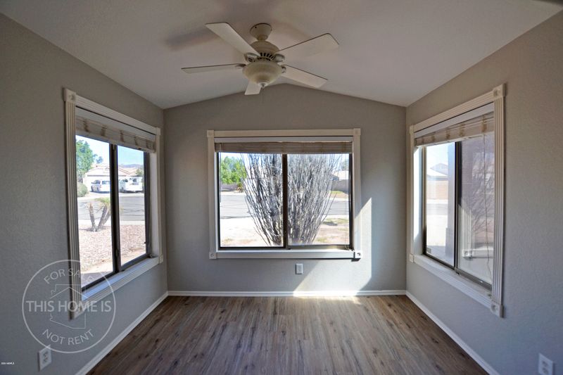 1918 S Valley Dr, Apache Junction, AZ 85120