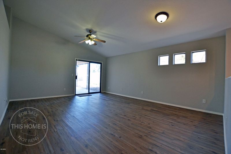 1918 S Valley Dr, Apache Junction, AZ 85120