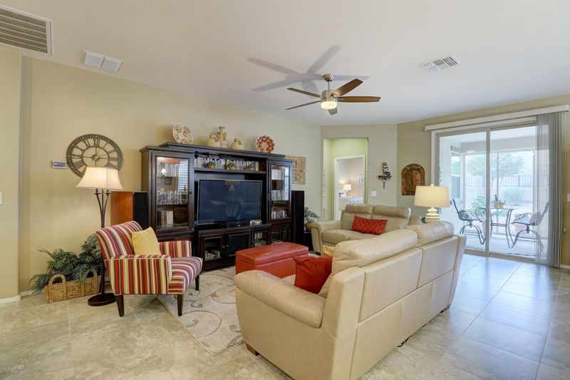 192 S 225th Ave, Buckeye, AZ 85326