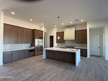 1920 Creek Canyon Rd, Phoenix, AZ 85086