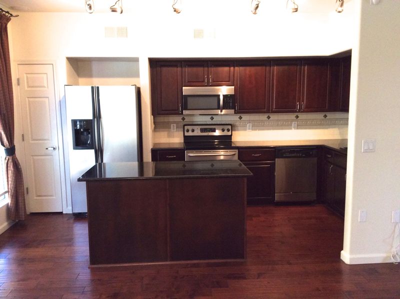 1920 E Bell Rd #1012, Phoenix, AZ 85022